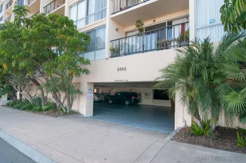 $945,000 | 4944 Cass Street, Unit 1102, San Diego, CA 92109