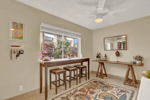 $180,000 | 2116 Sherwood Forest Boulevard, Unit 28, West Palm Beach, FL 33415