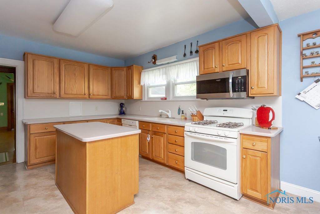 22300 Pemberville Road Luckey, OH 43443 - Photo 14 of 47 Gallery Image 14