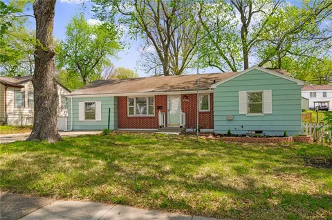 $199,900 | 3503 North McCoy Street, Independence, MO 64050