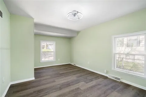 $199,900 | 3503 North McCoy Street, Independence, MO 64050