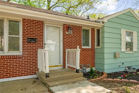 $199,900 | 3503 North McCoy Street, Independence, MO 64050