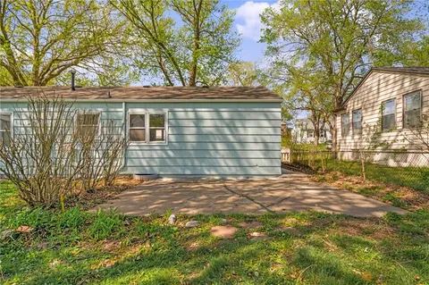 $199,900 | 3503 North McCoy Street, Independence, MO 64050