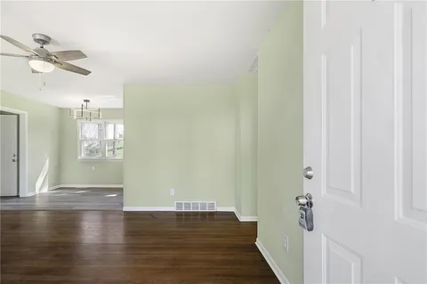 $199,900 | 3503 North McCoy Street, Independence, MO 64050