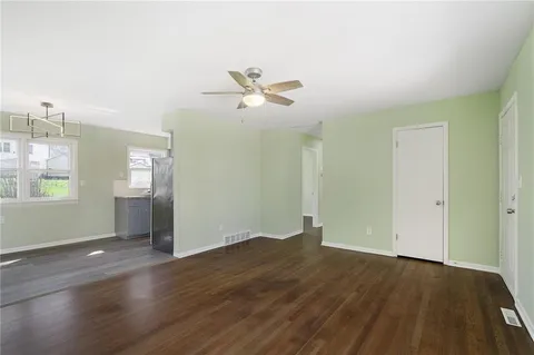 $199,900 | 3503 North McCoy Street, Independence, MO 64050