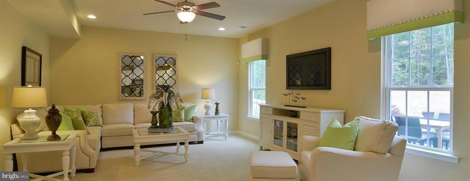 9124 Riverhill Road Laurel, MD 20723 - Photo 21 of 26 Family Room