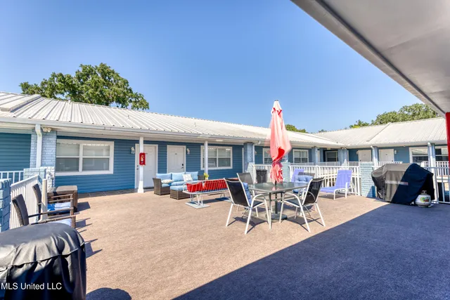 $2,200 | 1282 Beach Boulevard, Unit 114, Biloxi, MS 39530