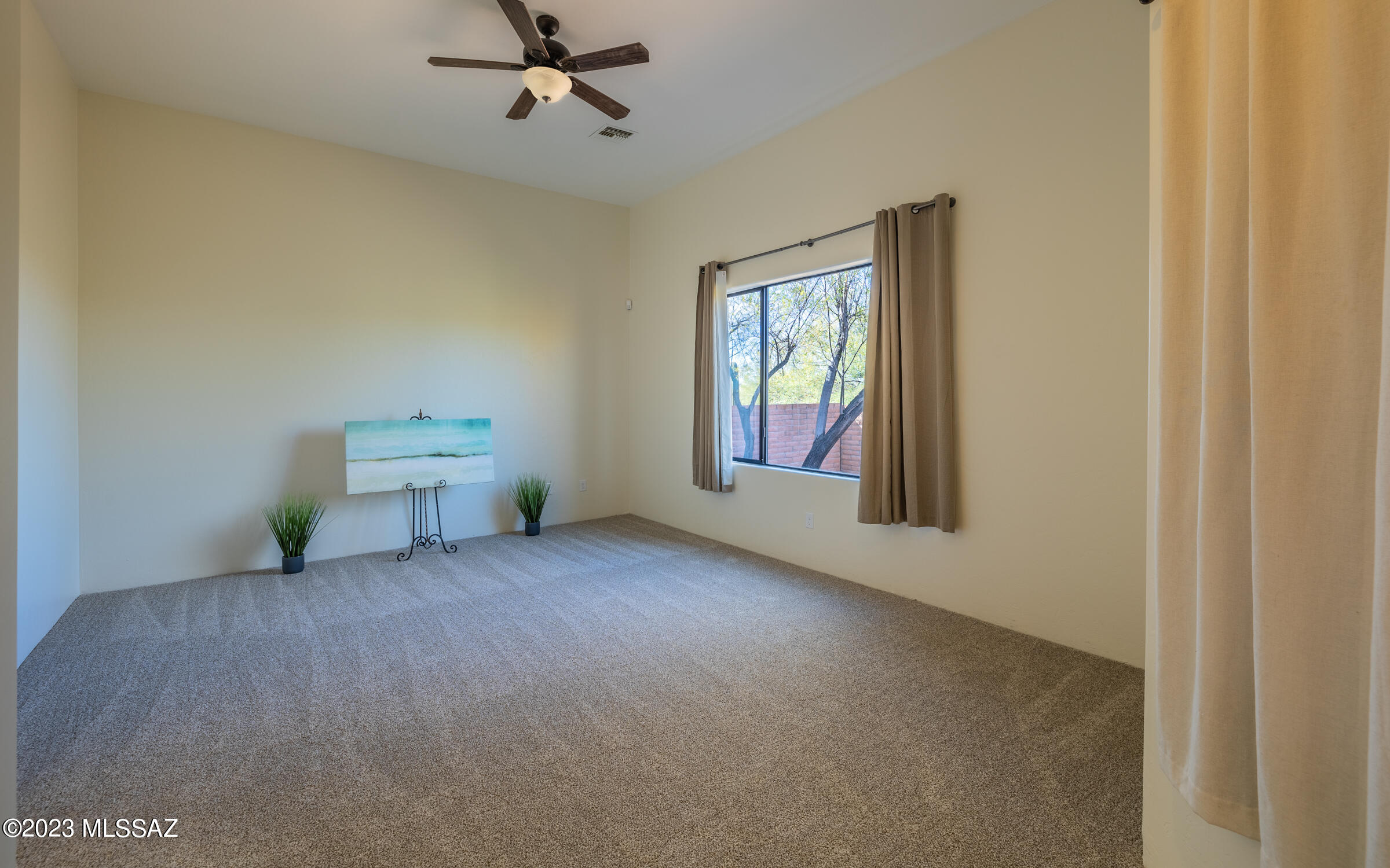 11515 North Moon Ranch Place Marana, AZ 85658 - Photo 14 of 39