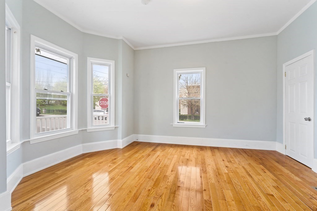 79 Derby Street, Unit 1 Somerville, MA 02145 - Photo 5 of 10