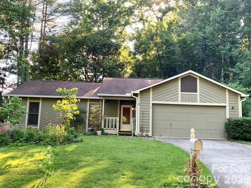 8 Turkey Toe Lane Arden, NC 28704 - Photo 1 of 37