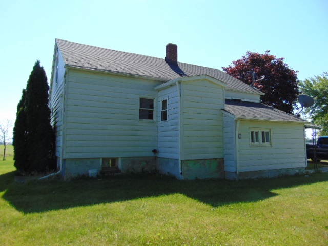 7046 South Rich Road Middleton, MI 48856 - Photo 4 of 36 1878841-3.JPG