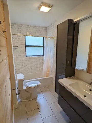 $1,900 | 1206 Marcy Street, Austin, TX 78745