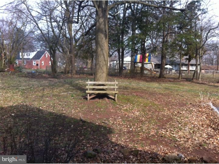 701 Arch Street Spring City, PA 19475 - Photo 22 of 23 Back Yard