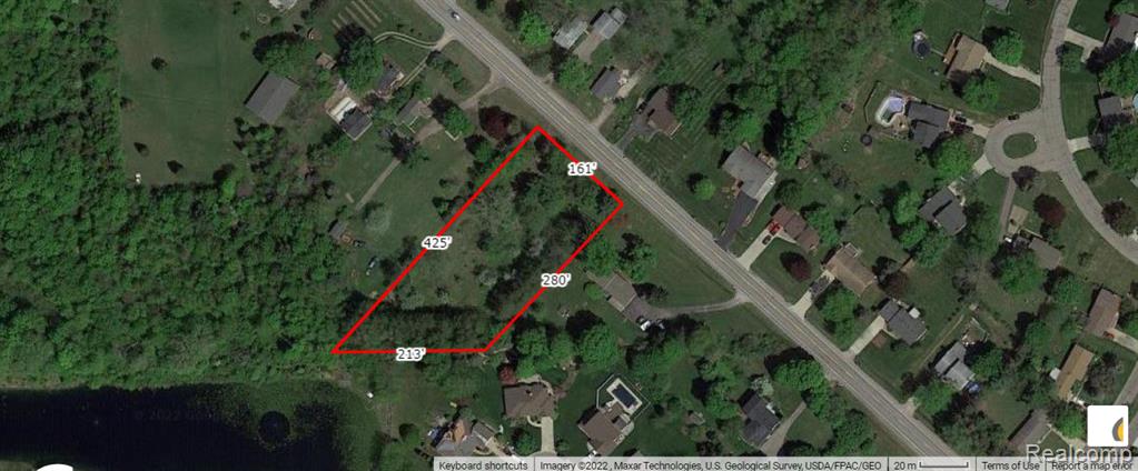 6551 East River Road Flushing, MI 48433 - Photo 1 of 2