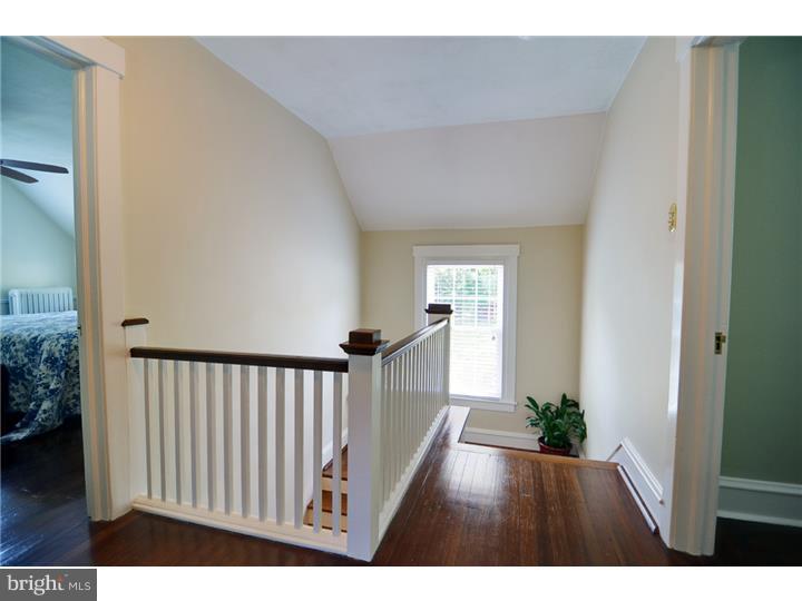190 Walker Road Wayne, PA 19087 - Photo 25 of 25 Hallway