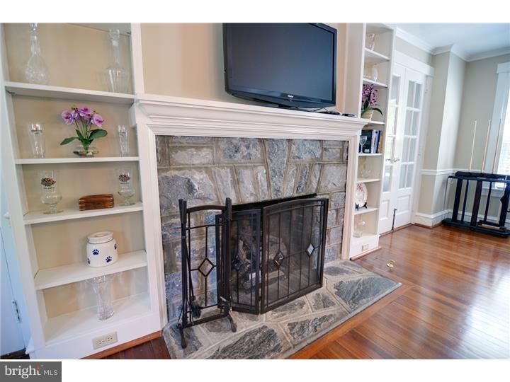 190 Walker Road Wayne, PA 19087 - Photo 9 of 25 Fireplace