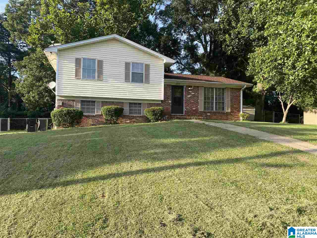 3035 Summit Ridge Drive Adamsville, AL 35005 - Photo 1 of 12