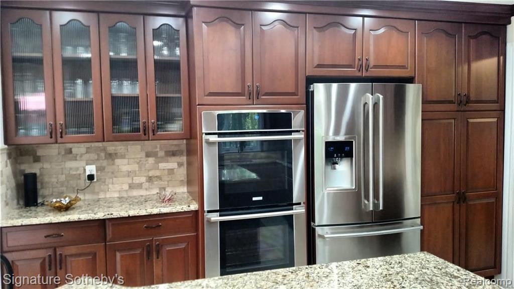 1606 North Kilburn Road Rochester, MI 48306 - Photo 12 of 27