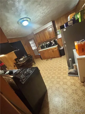 $104,900 | 168 Cottage Street, Auburn, NY 13021