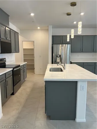 $2,900 | 1972 Majalis Place, Las Vegas, NV 89106