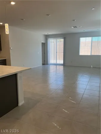$2,900 | 1972 Majalis Place, Las Vegas, NV 89106