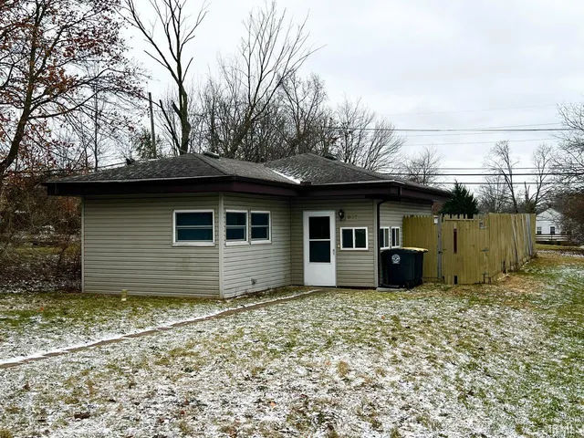 $84,900 | 807 Elmer Avenue, Fort Wayne, IN 46808