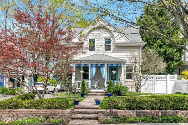 $1,199,000 | 39 Allen Street, Rumson, NJ 07760
