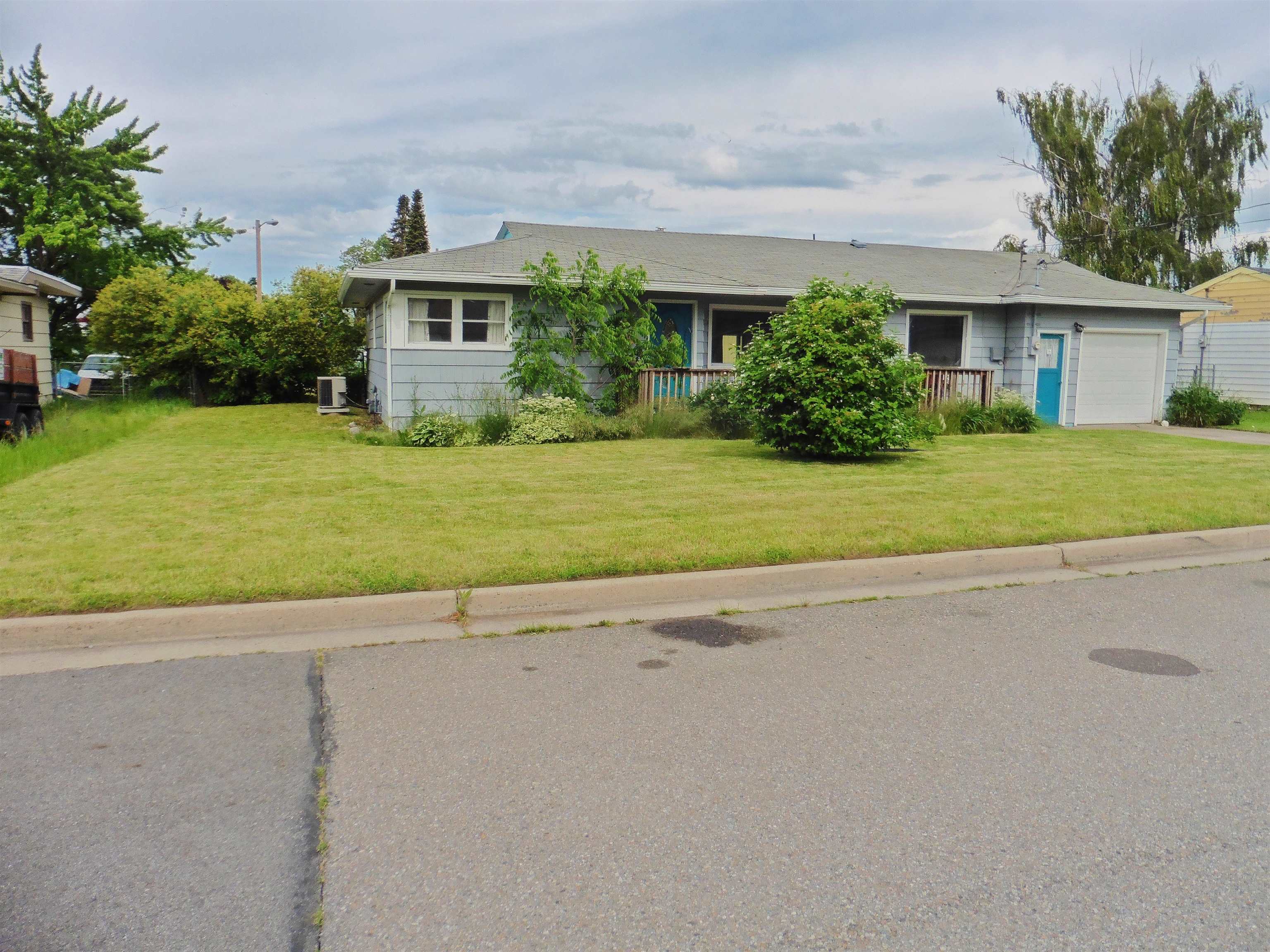 203 North McCabe Road Spokane Valley, WA 99216 - Photo 3 of 25