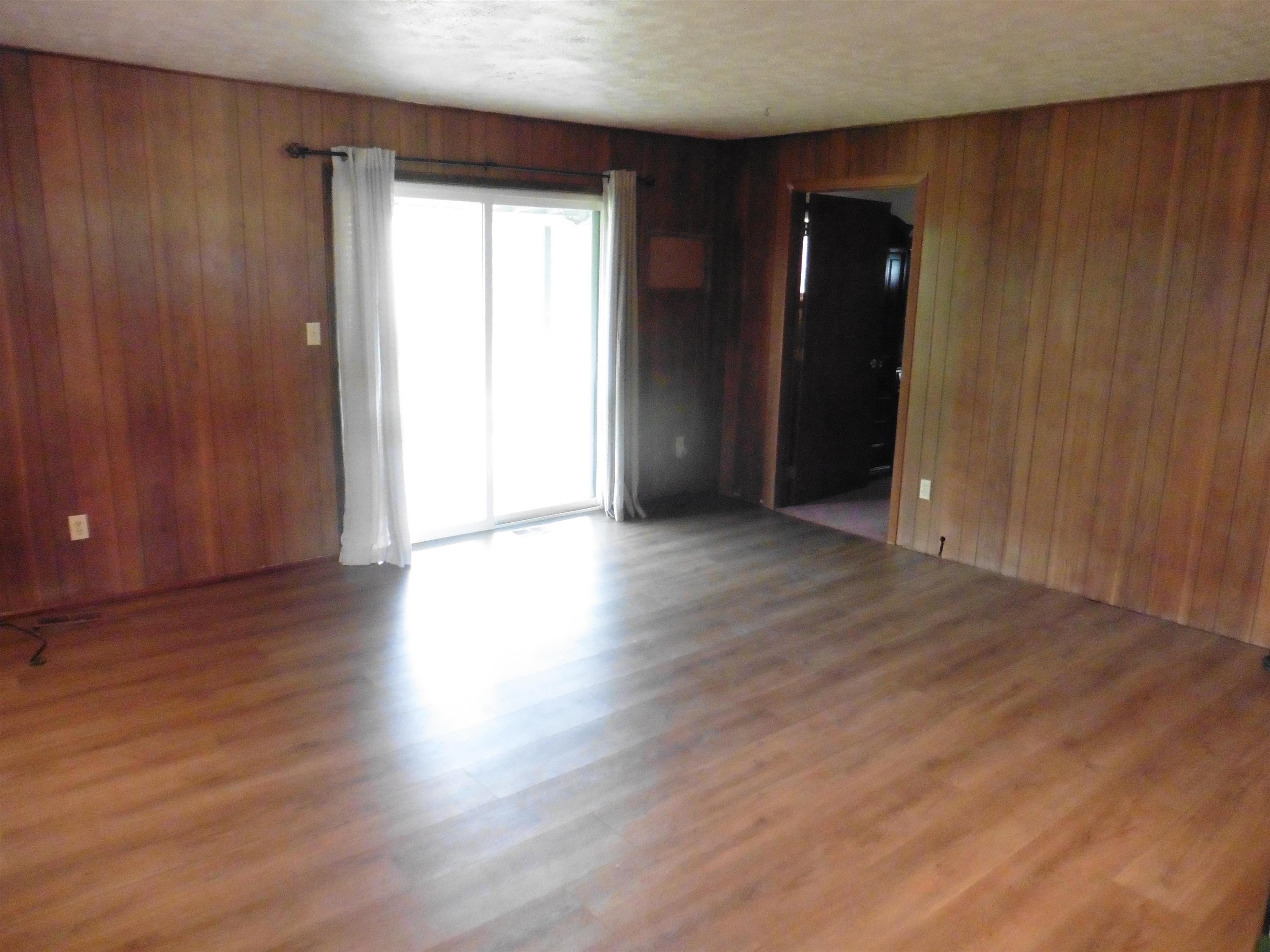 203 North McCabe Road Spokane Valley, WA 99216 - Photo 8 of 25