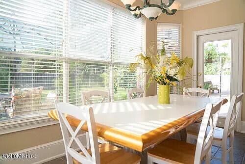 2456 Sunkist Country Club Road Biloxi, MS 39532 - Photo 8 of 20 dining area
