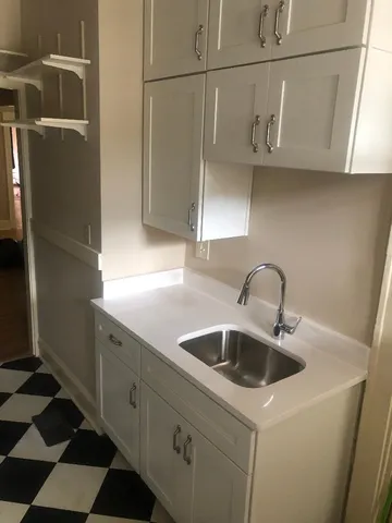 $895,000 | 334 North McLean Boulevard, Memphis, TN 38112