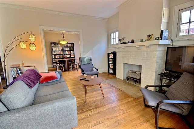 $895,000 | 334 North McLean Boulevard, Memphis, TN 38112