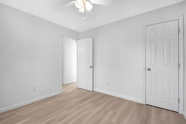 a picture of a building