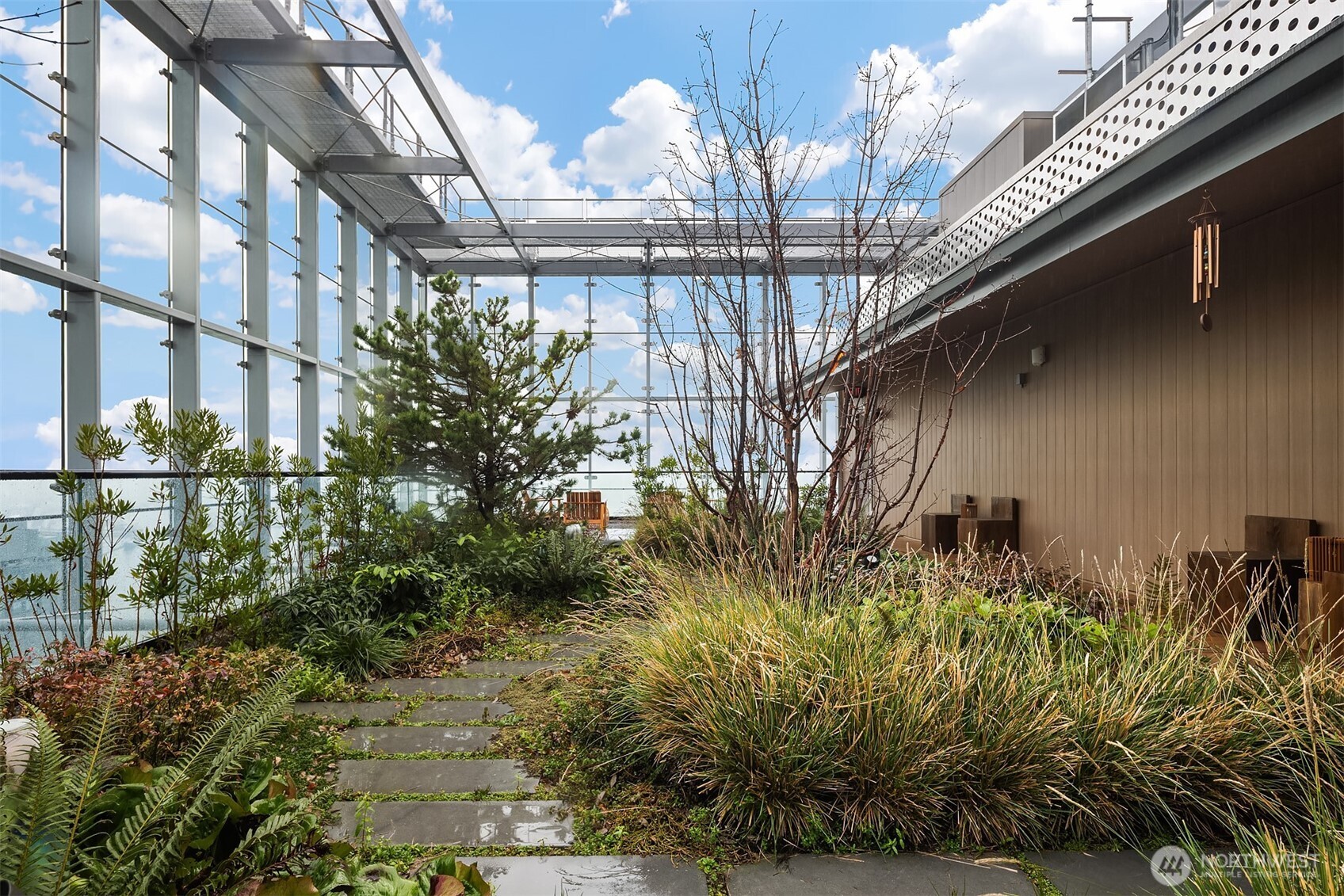 300 Virginia Street, Unit 3103 Seattle, WA 98101 - Photo 28 of 36 a water fountain in middle of the building next to a yard