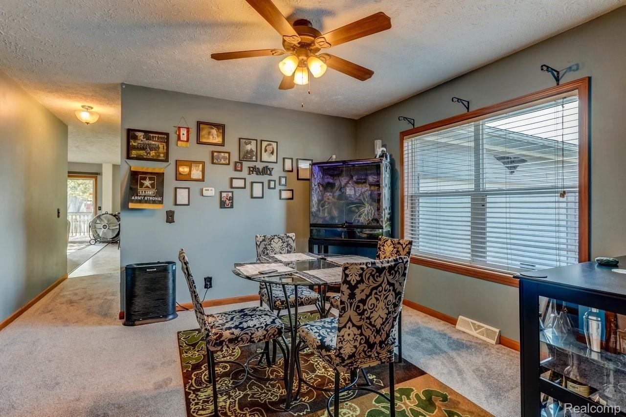 7336 Edlane Road Algonac, MI 48001 - Photo 8 of 29 7336 Edlane Road, Clay Township, MI-8.jpg-SMALL