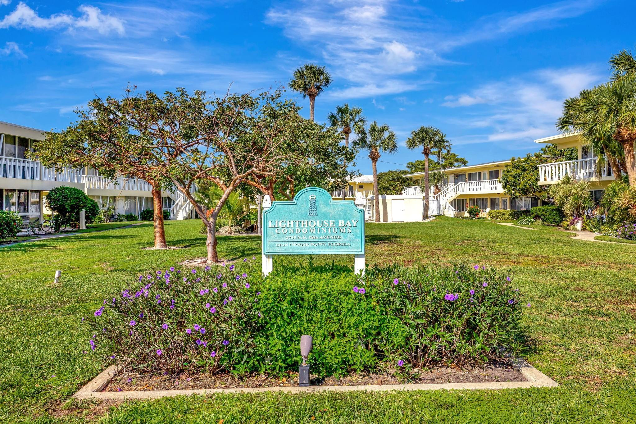 2755 Northeast 28th Avenue, Unit A3 Lighthouse Point, FL 33064 - Photo 5 of 27 Photo 5