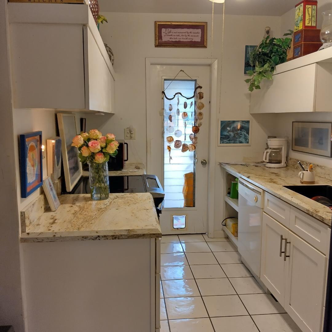 2755 Northeast 28th Avenue, Unit A3 Lighthouse Point, FL 33064 - Photo 9 of 27 Photo 9