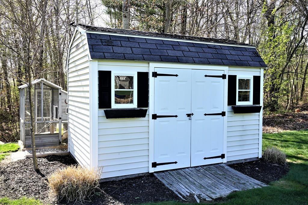 16 Bicknell Drive Mendon, MA 01756 - Photo 37 of 40