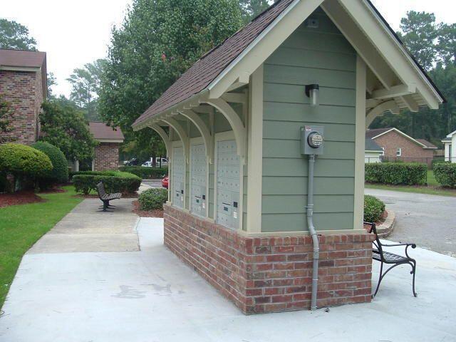 805 Andrea Lane Hanahan, SC 29410 - Photo 10 of 24 Otranto Mail Kioske
