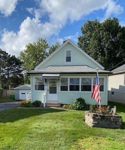 12902 Shadyway Road Cleveland, OH 44125 - Photo 1 of 14 Welcome to 12902 Shadyway Rd. Cape Cod style home