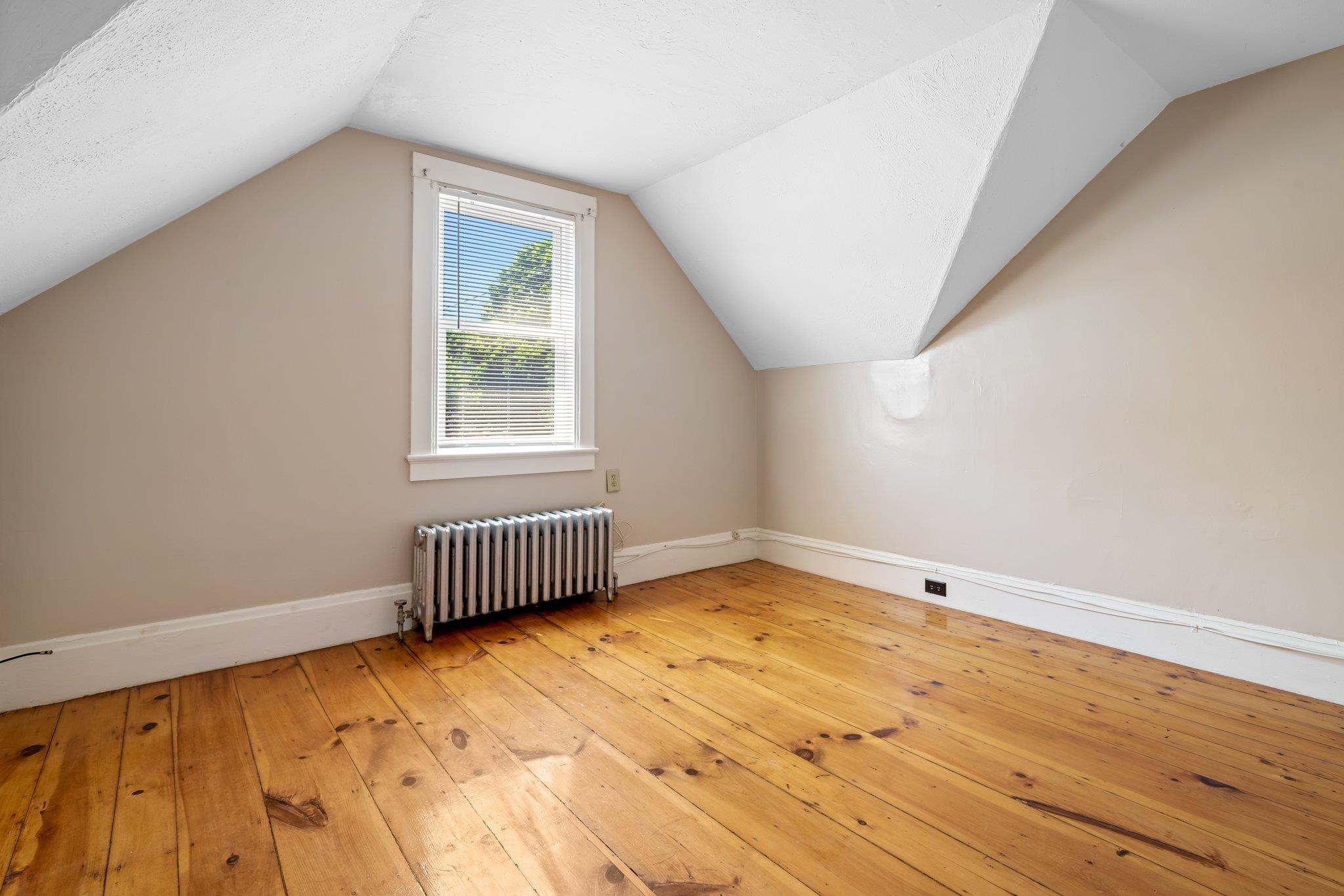 357 Main Street Nashua, NH 03060 - Photo 15 of 40