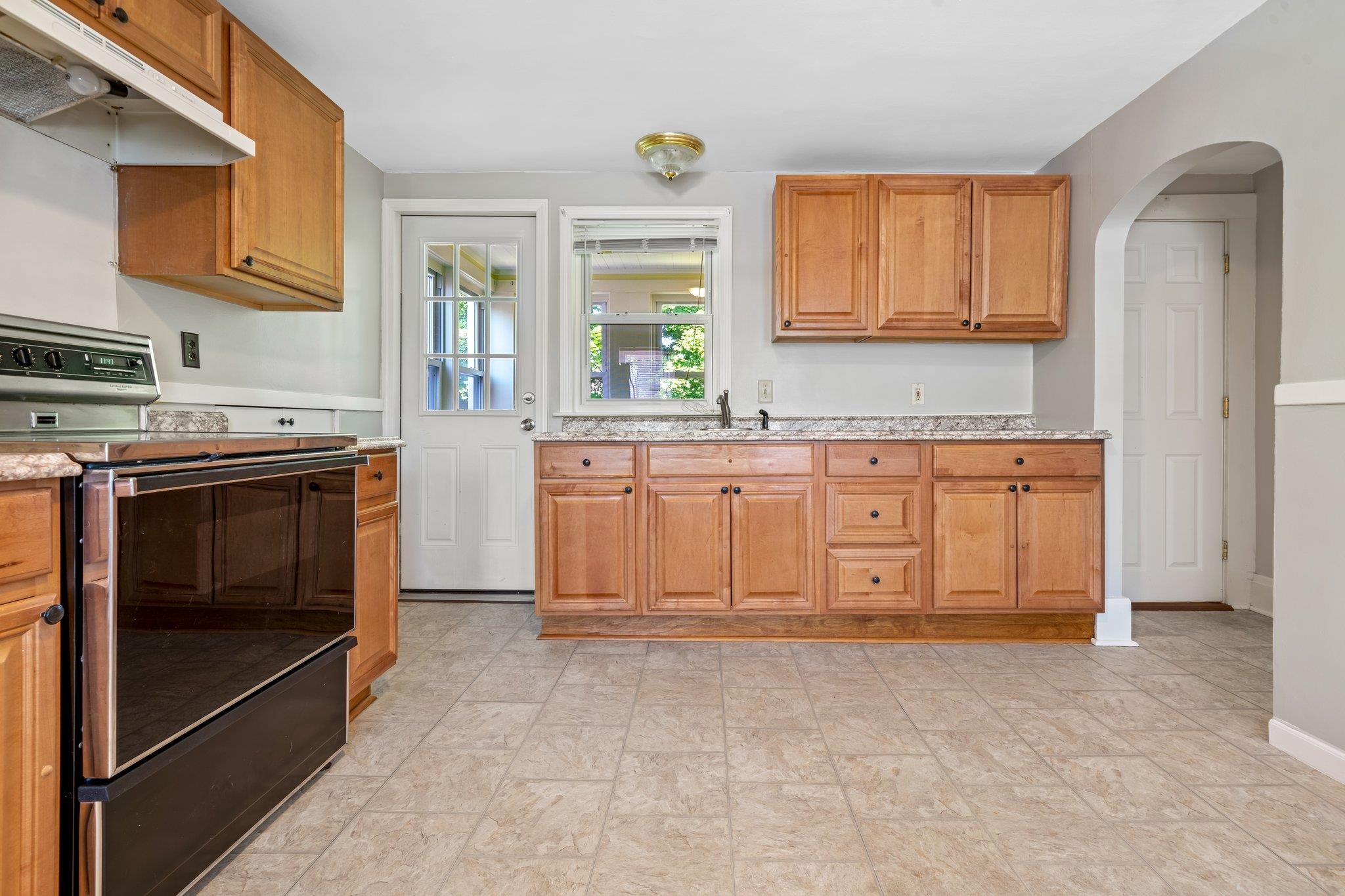 357 Main Street Nashua, NH 03060 - Photo 22 of 40