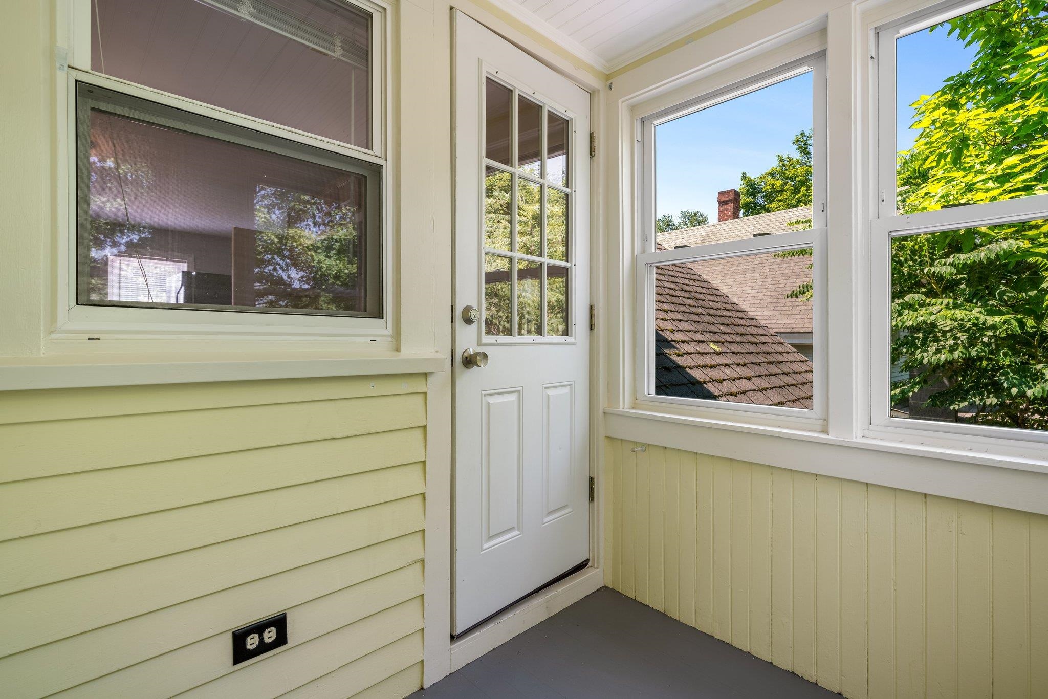 357 Main Street Nashua, NH 03060 - Photo 27 of 40