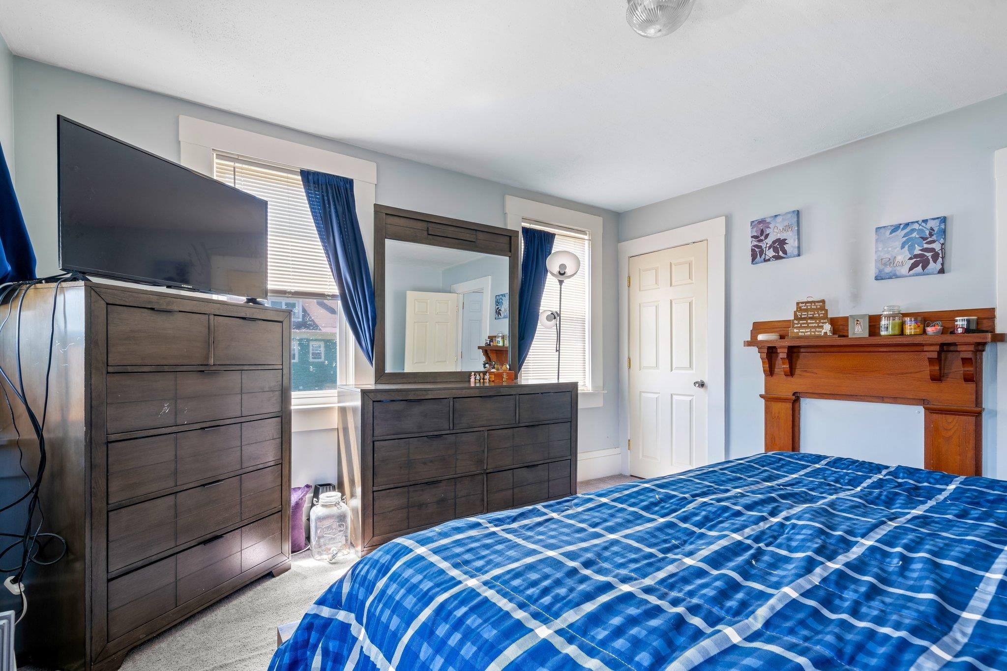 357 Main Street Nashua, NH 03060 - Photo 3 of 40