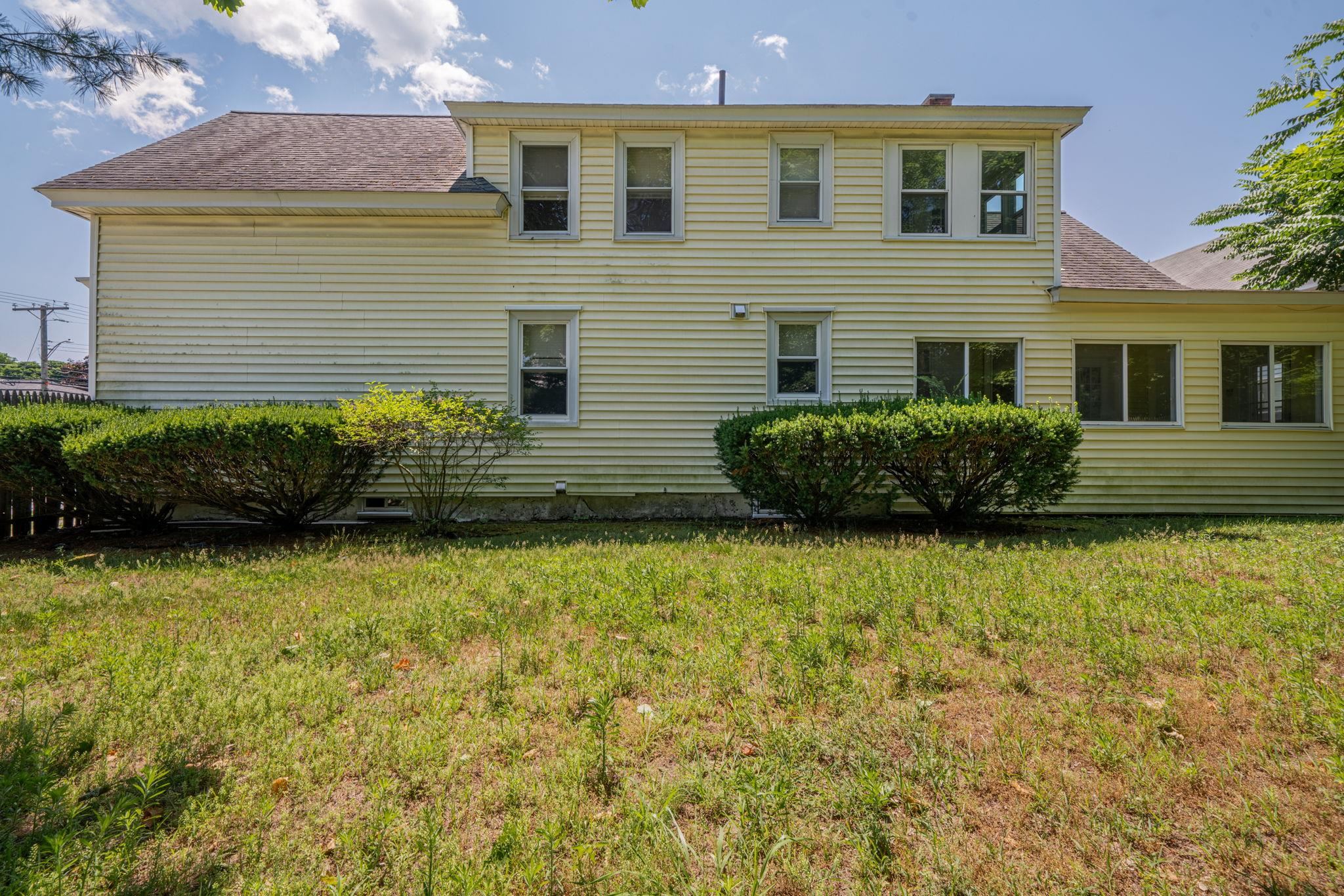 357 Main Street Nashua, NH 03060 - Photo 32 of 40