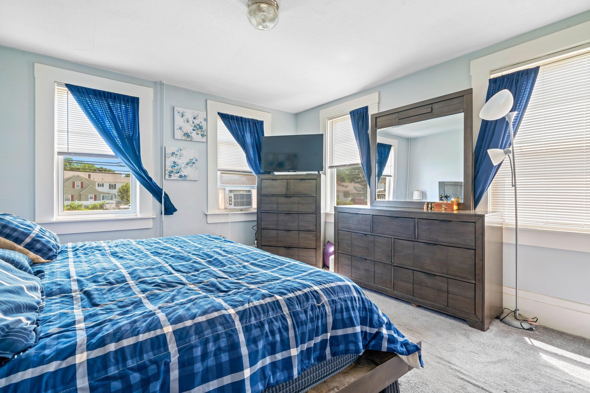 357 Main Street Nashua, NH 03060 - Photo 4 of 40