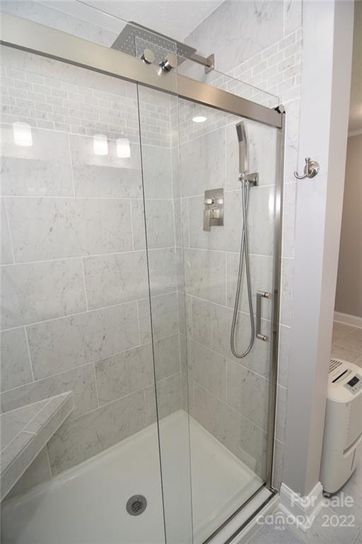 3181 Lindsay Meadows Road Hickory, NC 28601 - Photo 11 of 38 Gallery Image 11
