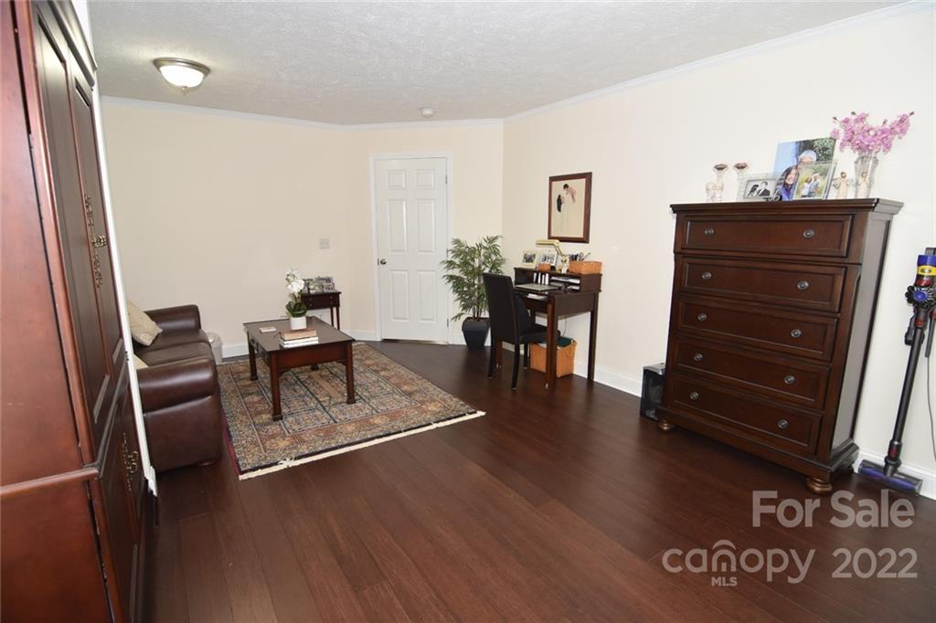 3181 Lindsay Meadows Road Hickory, NC 28601 - Photo 20 of 38 Gallery Image 20