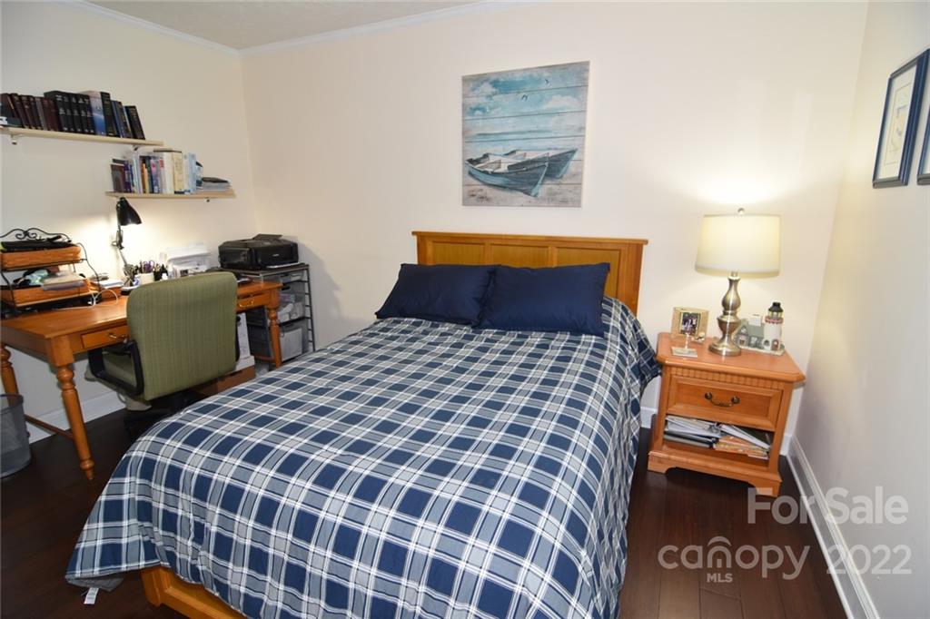 3181 Lindsay Meadows Road Hickory, NC 28601 - Photo 24 of 38 Gallery Image 24