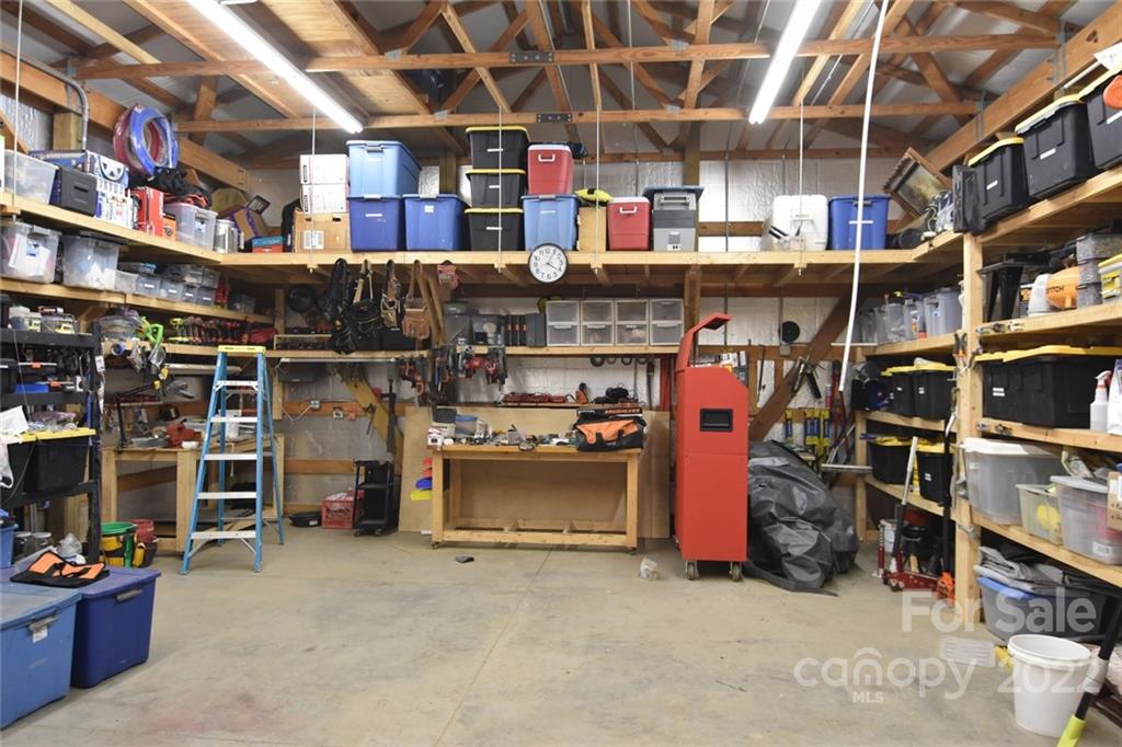 3181 Lindsay Meadows Road Hickory, NC 28601 - Photo 29 of 38 Gallery Image 29